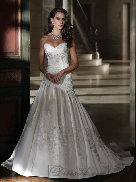 Strapless A Line Sweetheart Lace Applique Beaded Wedding Dresses