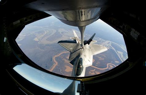 A 95th Fighter Squadron F 22 Raptor Is Refueled En Nara And Dvids
