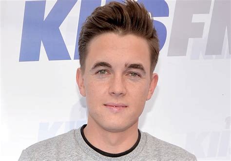 Who Is Singer Jesse Mccartney And Is He On The Masked Singer Smooth