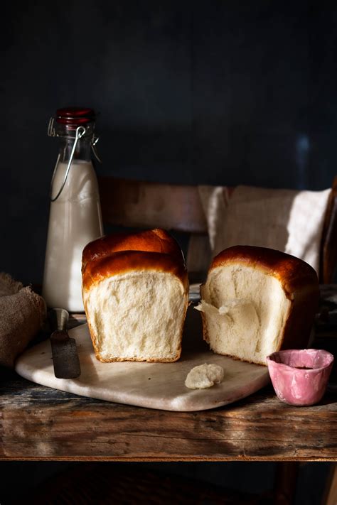 This bread uses the tangzhong method, plus some milk to add a creamy flavour. Hokkaido milk bread, e riflessi(oni) di una luce nuova ...