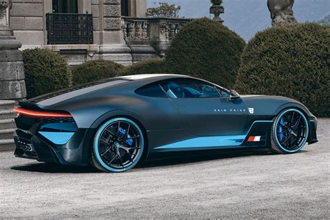 The Front Engine Bugatti Divo Is The Rarest Of Rare Beasts Carbuzz