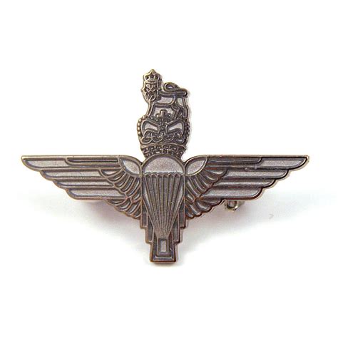 Large Silvered Parachute Regiment Lapel Badge Brooch Fitting The