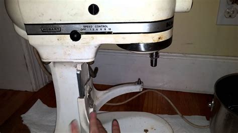 Kitchen mixers have lots of gearing. Kitchen-aid Hobart Stand Mixer - YouTube
