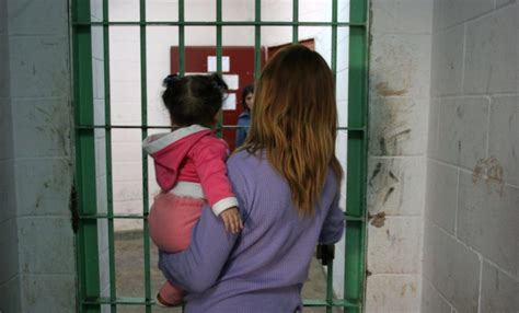 Ser Mamá Y Vivir En La Cárcel ¿cómo Es La Maternidad En Reclusión