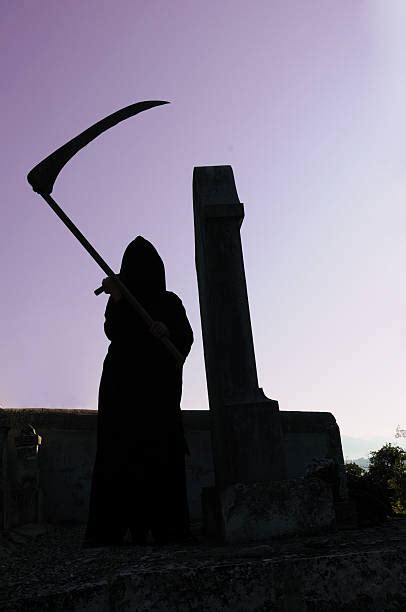 Best Grim Reaper Tombstone Scythe Cemetery Stock Photos Pictures