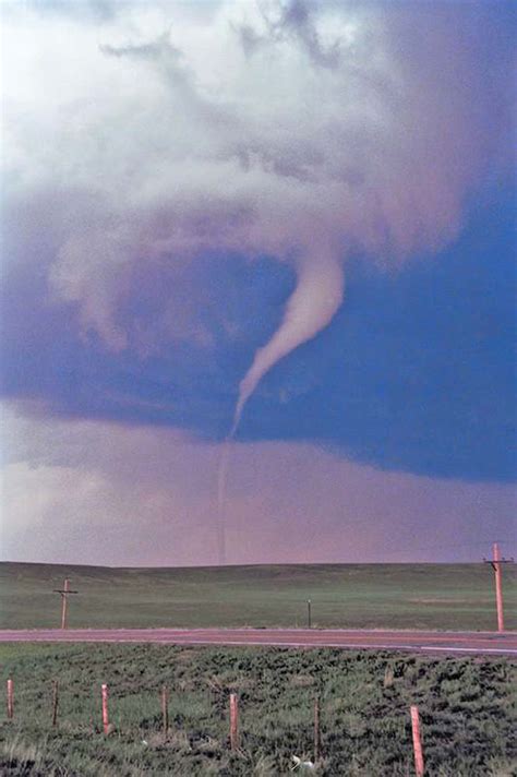 tornadoes storm cloud questions answers   farmers