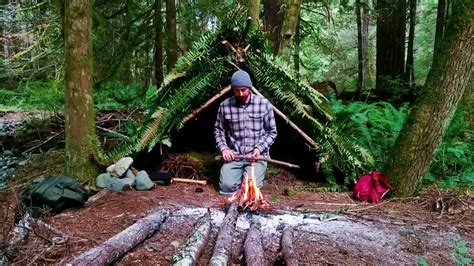 Solo Survival Shelter Vancouver Island Overnight Youtube