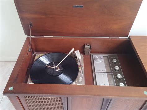 60s Zenith X910 Console Stereo Record Player Mid Century Walnut Cabinet
