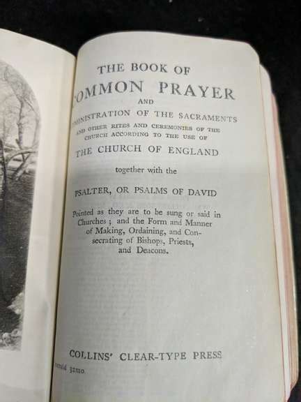 Antique Ivorine The Common Prayer Book Church Of England Wm