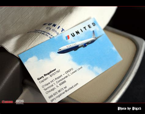 Moo makes great design and print for customers worldwide. United Airline Business Card - United Airlines and Travelling