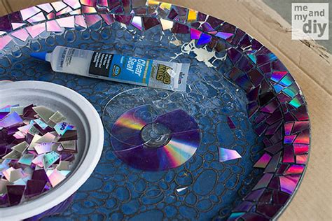 Pd items shown in video a beautiful old cds craft :::: 25+ Brilliant DIY Ideas How To Recycle Your Old CD's ...