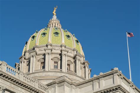 Dome Of The Pennsylvania State Capitol Building Harrisburg Pa Gmerek