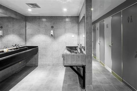 top 7 tips on how to design commercial bathroom stalls and partitions