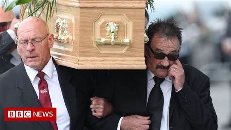 Chuckle Brothers Star Barrys Funeral Held In Rotherham Bbc News
