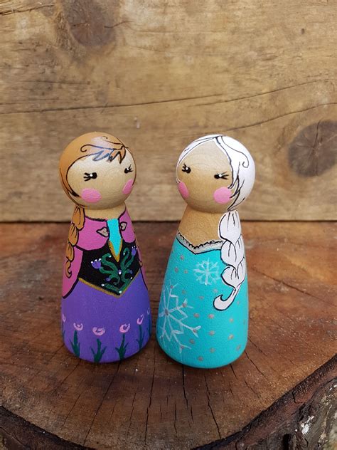 Peg Dolls Inspired By Disney Princesses Wooden Toys Etsy Peg