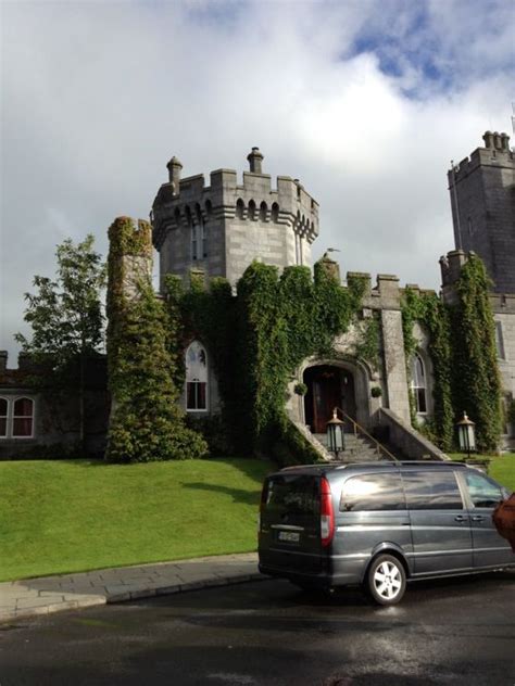Dromoland Castle Hotel Castle Hotel Castle Castles In Ireland