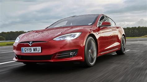 The 70d replaced the 60 and 60d in the model s lineup, with the latter two models no longer being available for purchase. Tesla Model S Performance review: 0-60 in 2.4s, but what ...