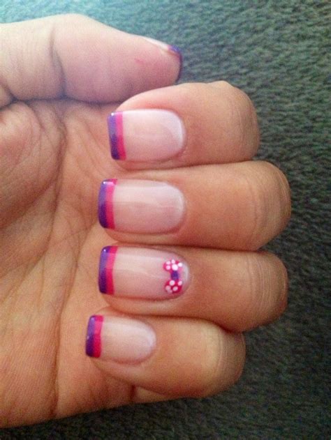 Последние твиты от decoración de uñas (@decoracion_unas). Decoración de uñas con líneas | Uñas con flores, Uñas ...