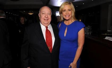 Roger Ailes Wife Sienna Miller Is Unrecognizable As Roger Ailes Wife Filming Showtime S The