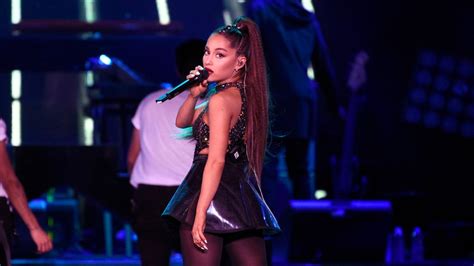 Ariana Grande Drops ‘mean Girls Inspired ‘thank U Next Video Nbc Bay Area