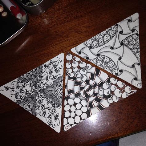 3 Zentangle 3z Tiles Center From Class This Afternoon And The