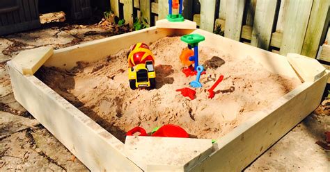 2moms2dogs2babies Diy Sandbox