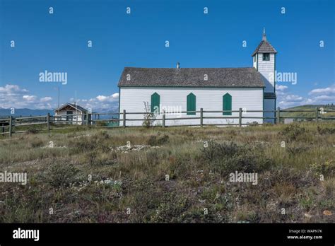 Stoney Indian Reservation Hi Res Stock Photography And Images Alamy