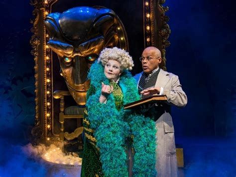 First Look Wicked 2022 New Cast Photos London Theatre Direct