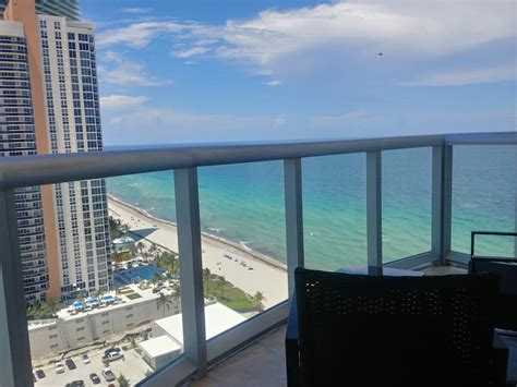 Sunny Isles Beach Vacation Rentals House And Apartment Rentals Airbnb