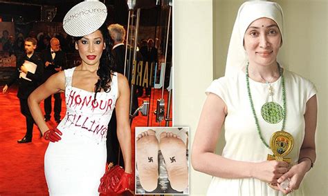 Sofia Hayat Angers Hindus By Getting A Swastika Tattooed Daily Mail