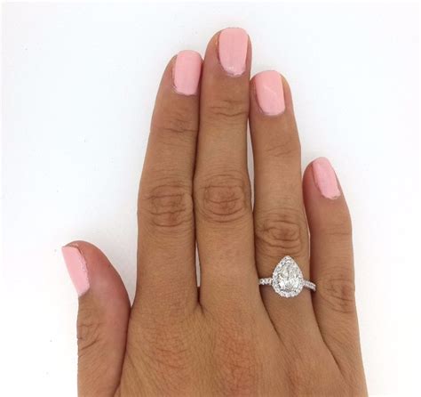 2 5 Carat Pear Cut Diamond Engagement Ring Ara Diamonds