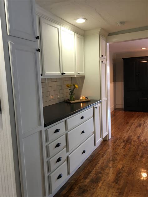 Revamping Your Kitchen With Chalk Paint Cabinets – DECOOMO