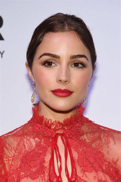 If you have good quality pics of olivia culpo, you can add them to forum. Olivia Culpo Red Lipstick - Beauty Lookbook - StyleBistro