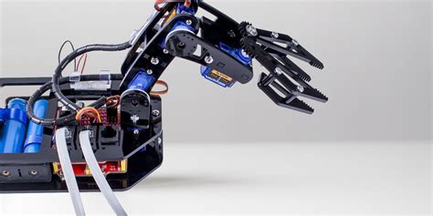 The 7 Best Robotic Arm Kits Under 100