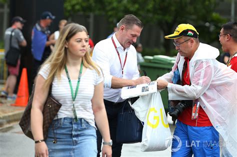 We would like to show you a description here but the site won't allow us. Jos Verstappen profielpagina - Bio, nieuws, foto's en video's