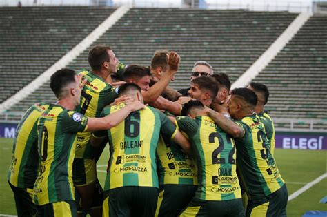 In 5 (83.33%) matches played at home was total goals (team and opponent) over 1.5 goals. Aldosivi