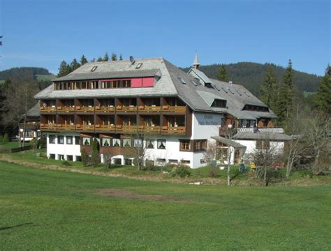 Haus madita, chalet breitnauschön, weitblick breitnau are among the most central hotels in breitnau. Freiburg-Schwarzwald.de: Hotel Gasthof Pension Motel Bed ...