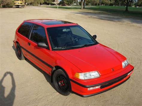 The most accurate 1990 honda civics mpg estimates based on real world results of 511 thousand miles driven in 58 honda civics. Buy used 1990 Honda Civic Si Hatchback 3-Door 1.6L Photos ...