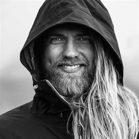 Ana sayfa » genel » bu dünyaya ait olamayacak güzellikteki norveçli deniz subayı: Lasse Matberg, el dios vikingo de Instagram - Cultura Inquieta