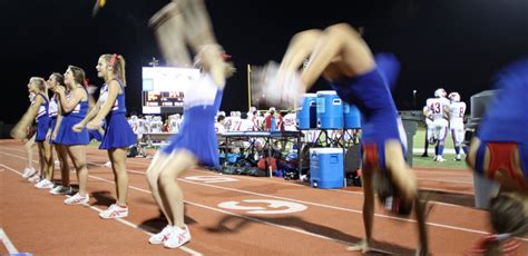 Disturbing Video Shows High School Cheerleaders Screaming As They Re Forced To Do Splits