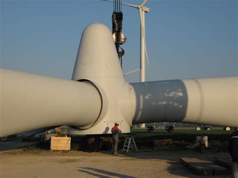 Pre Used Wind Turbines Services For Inspection Purchase And Refubishment