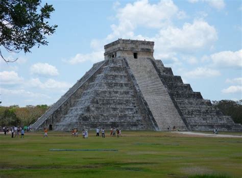 Famous Historic Buildings And Archaeological Sites In Mexico Maya City
