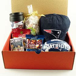 Maybe you would like to learn more about one of these? New England Patriots Gift Set - FindGift.com