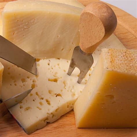 Most Popular Italian Cheeses 15 Well Loved Cheese Varieties To Try