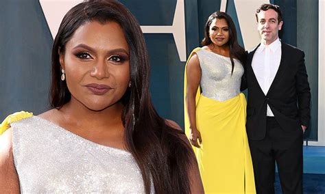 Mindy Kaling Showcases Her Svelte Waist As She Attends Vanity Fair