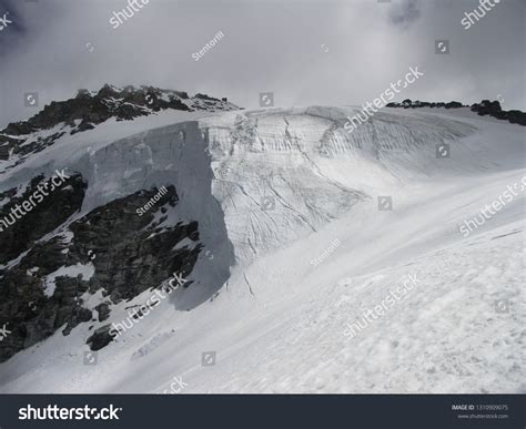 Glacier Icewall Mountain Climbing Italy Images Stock Photos Vectors Shutterstock