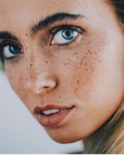 Pin By Giancarlo Masucci On Belleza Expuesta Freckles Cute Freckles