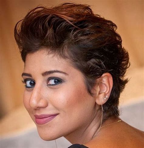 35 Trendiest Short Brown Hairstyles And Haircuts To Try