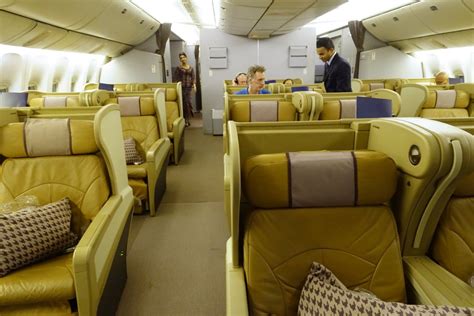 Travel in style with our next generation comfort. Review: Singapore Airlines 777 Business Class Manila to ...