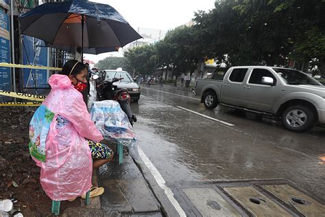 Rainy Saturday Photos Philippine News Agency